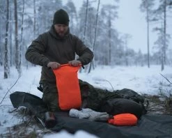 Savotta Rolltop Stuffsack 40L, Mesh -Outdoor Knives & Gear 65065 SAVROLLME40 04